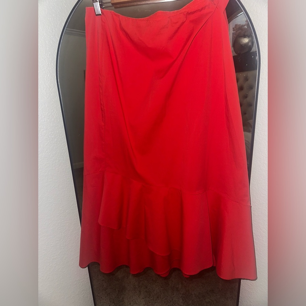 Express Red Tulip midi skirt size Large